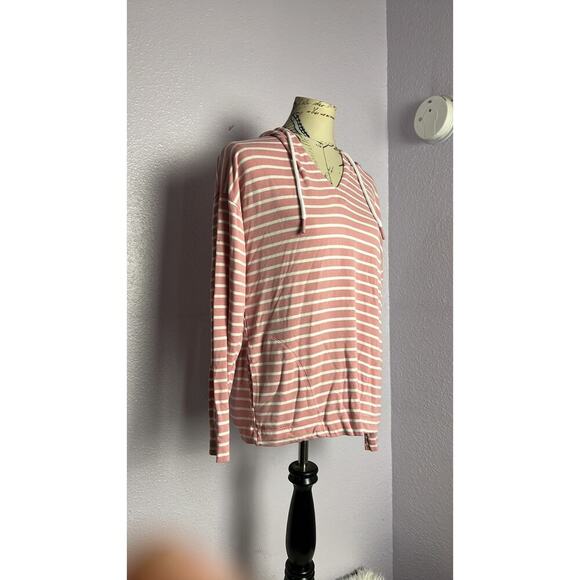 Buffalo David Britton PINK & WHITE Stripe Top Women’s Medium - Picture 3 of 7
